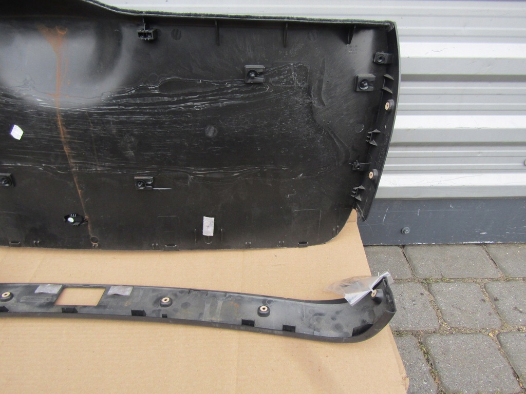 фото №11, 7 mercedes w203 kombi оббивка кришки багажника + захист замка