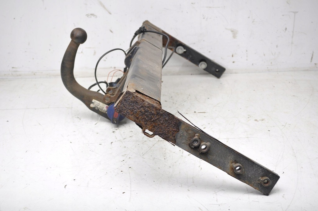 фото №9, Volvo v70 iii hak буксировочный