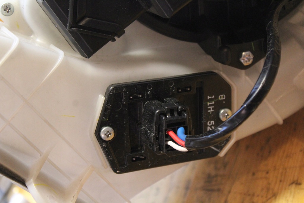 фото №12, Вентилятор обігрівача corolla e15 87010-12470