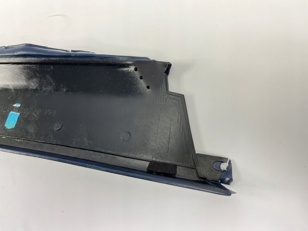 фото №11, Пластик захист стійка d багажника mercedes w124 kombi niebieska 1246920689