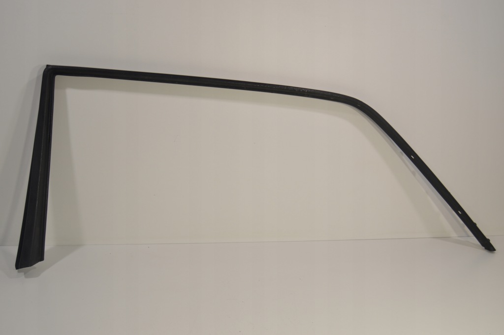 фото №1, Рамка дверь стекло обивка правый задняя mercedes w126 lift long 1267350871