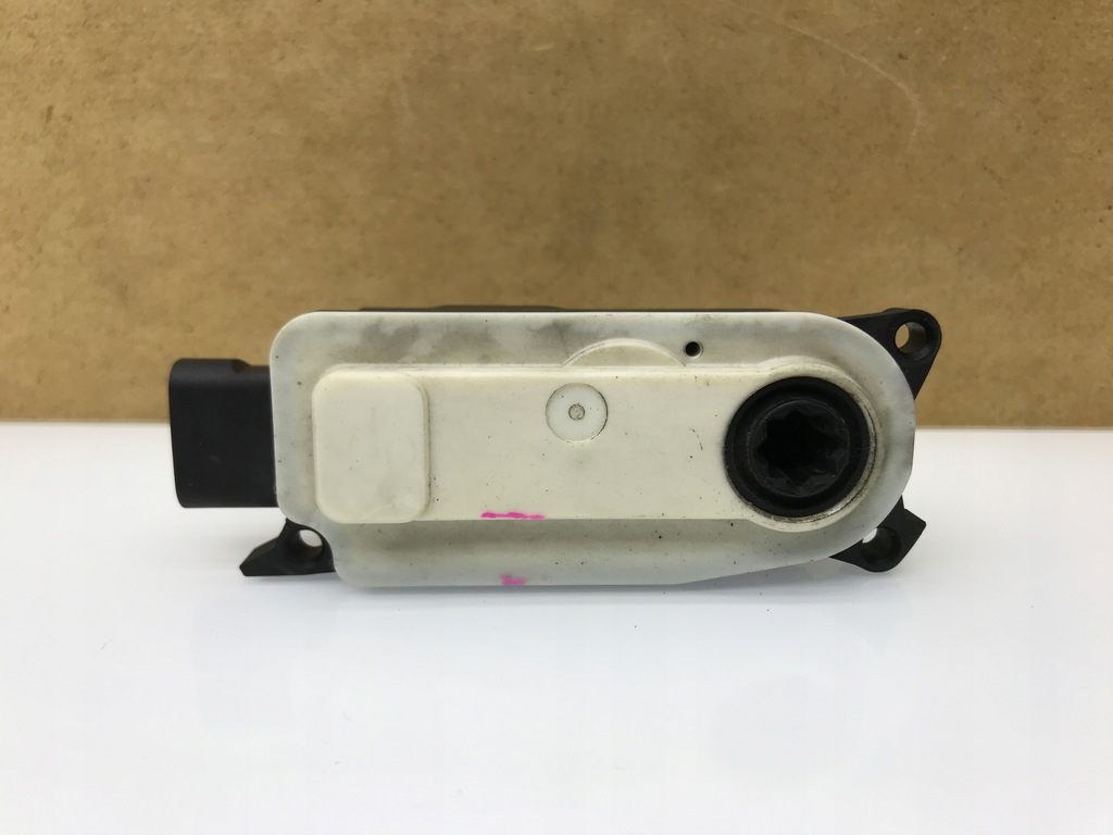 фото №1, C4 spacetourer моторчик шторка жалюзі радіатор