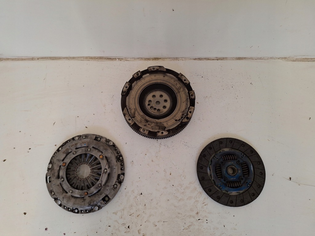 Купити Зчеплення притиск hyundai i20 iii 1,0 t-gdi 412002c500 комплект