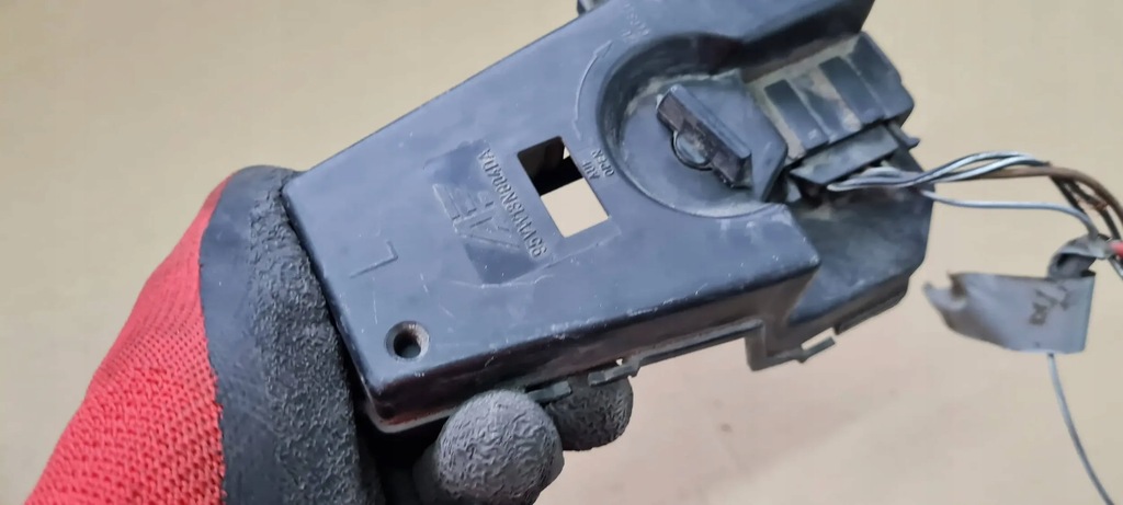 фото №7, Ford galaxy mk1 вкладиш лампи лівий задня 95vw13n004da