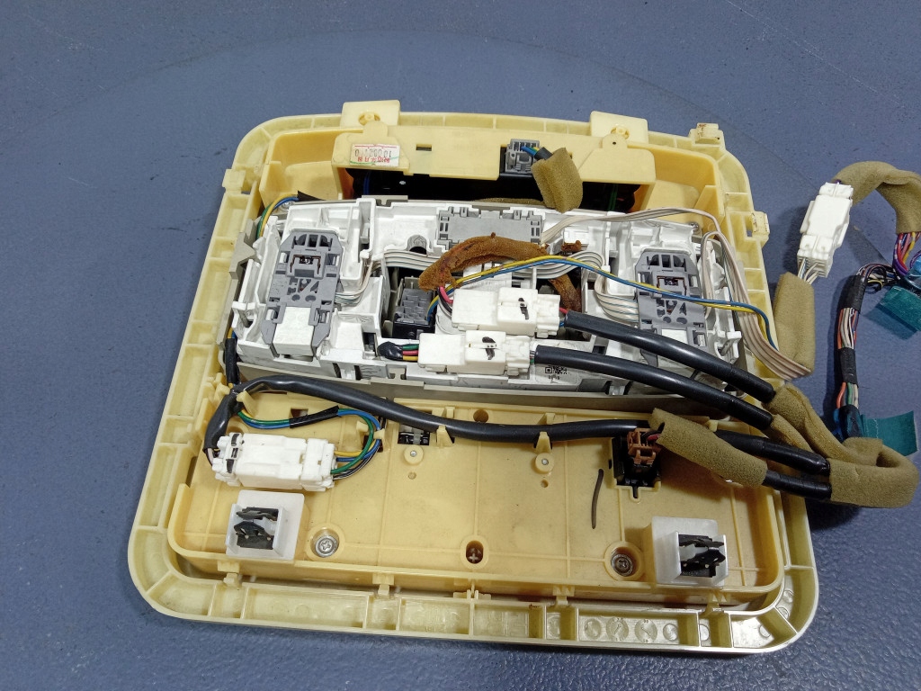 фото №9, Infiniti fx ii qx70 лампа потолочный освещение кабины