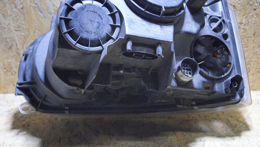 фото №10, Лампа права range rover vogue l322 lift ксенон uk