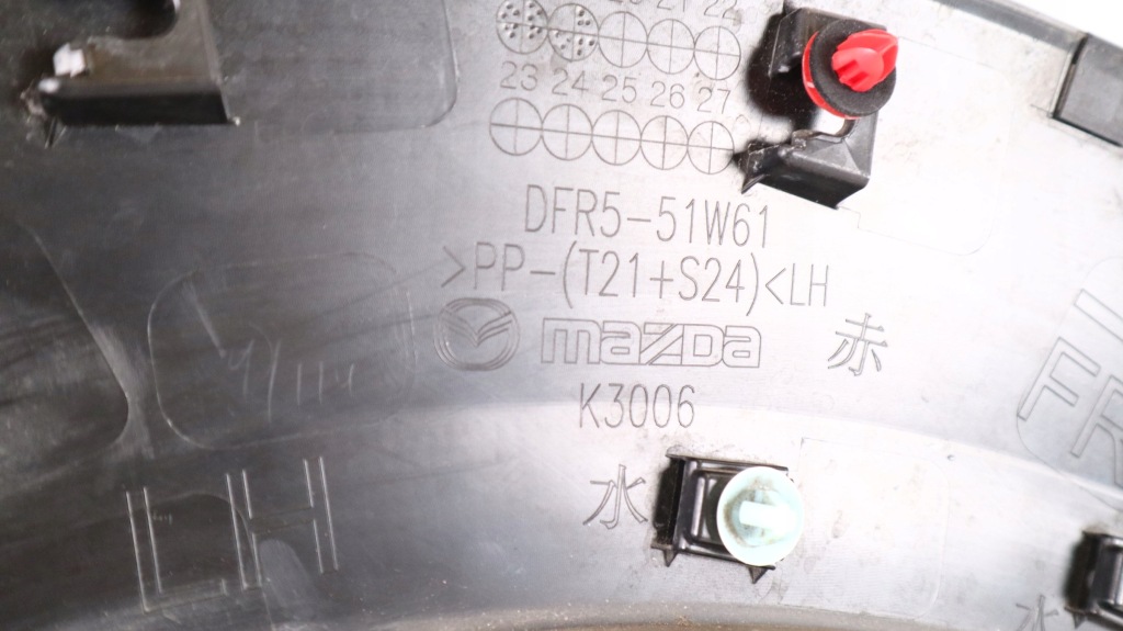 фото №8, Mazda cx-30 молдинг крыла левая задняя dfr5-51w61