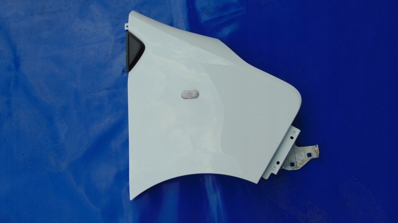 фото №1, Крыло правый перед talento renault trafic iii lift vivaro 14-25 rok