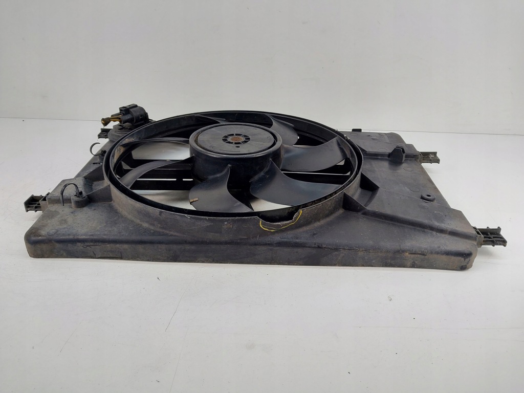 фото №5, Вентилятор радіатора 13250332 0130308452 13289626 opel astra iv j 1.7 cdti