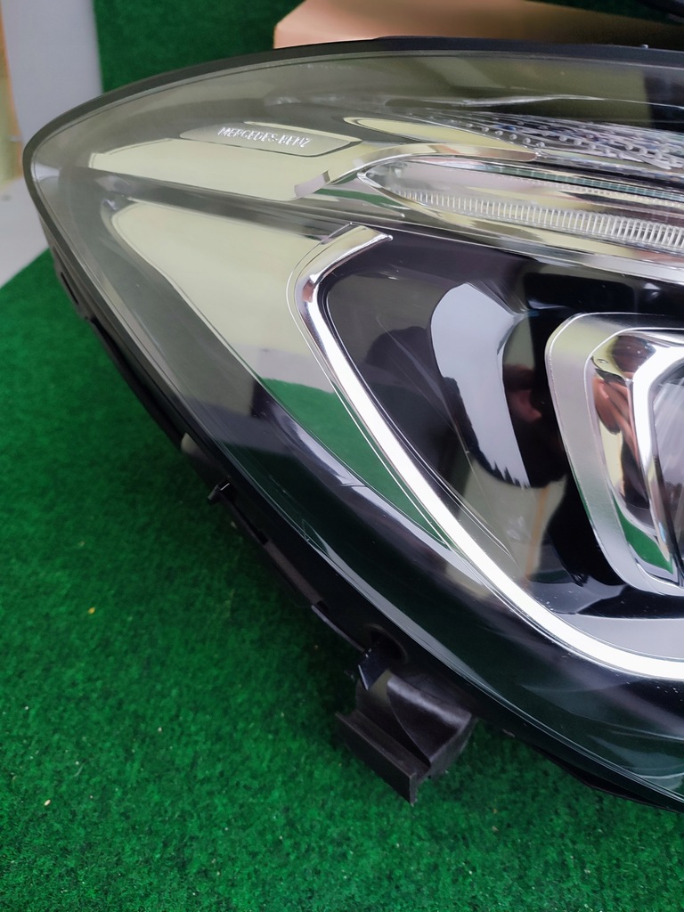 фото №12, Mercedes лампы правая левая cla a1178206761 перед передние ładne mercedes оригинальный номер