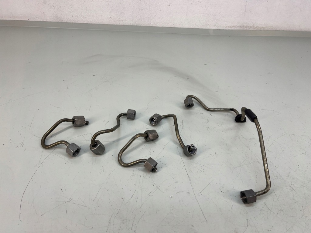 Купити Шланг паливний bmw x4 f26