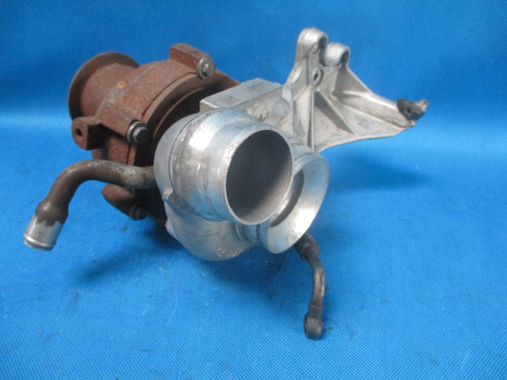 Купить Турбина турбонагнетатель bmw 2.0 d 851246403c