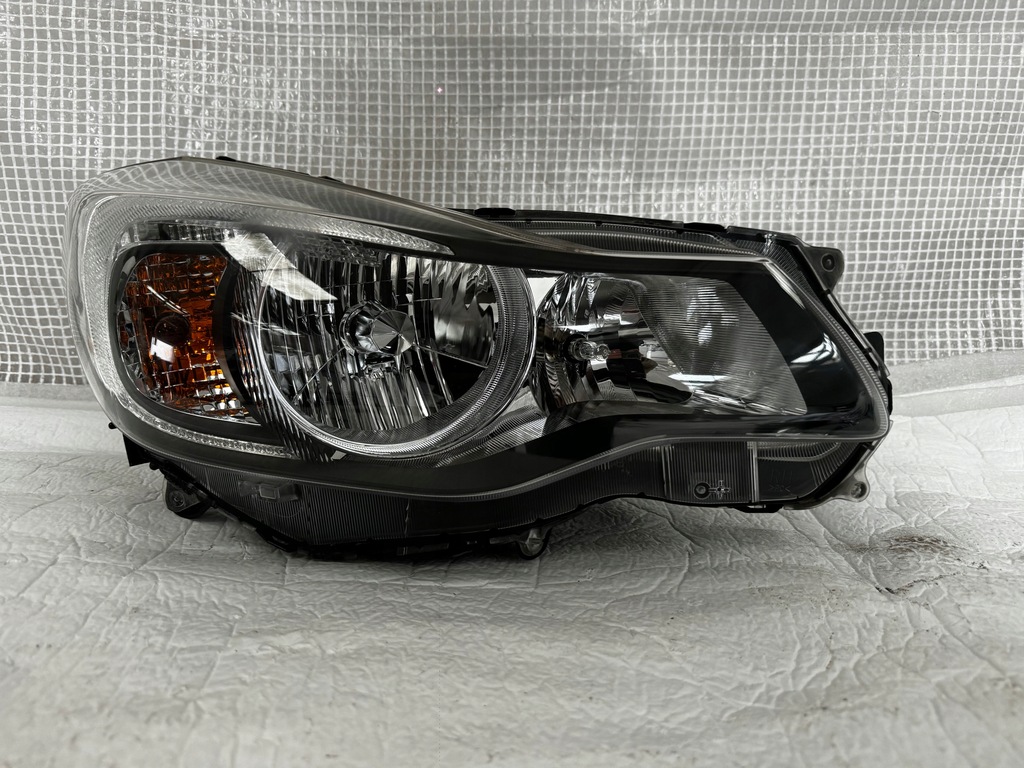 фото №1, Subaru xv права лампа ксенон