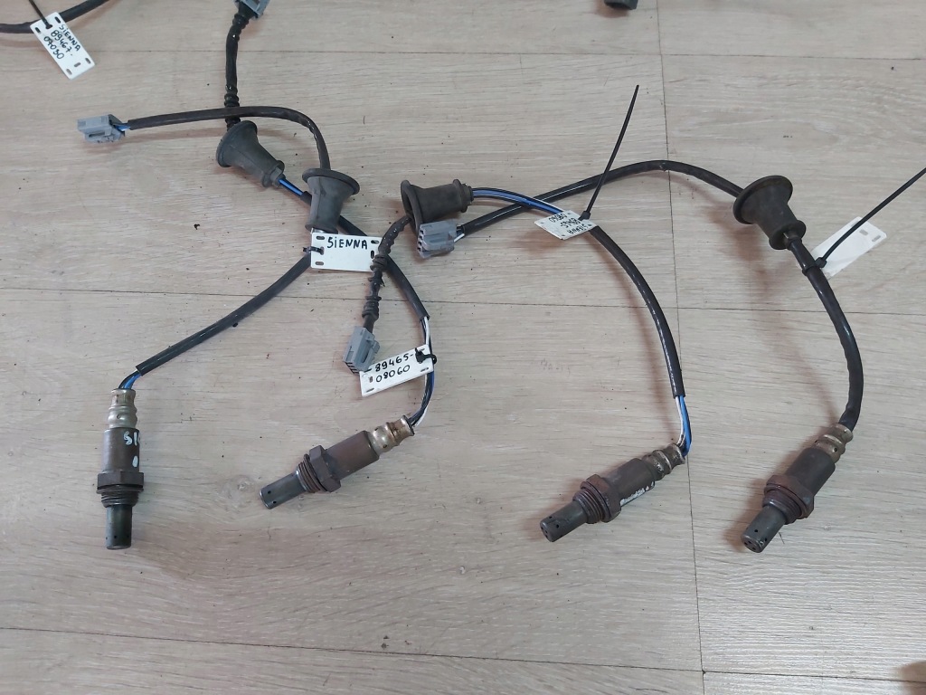 фото №1, Toyota sienna датчик лямбда-зонд 3,5 v6 89465-08060 оригинал