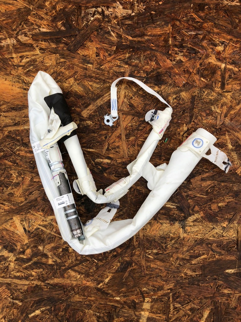 фото №1, Шторка безопасности правая clio v 985p03312r