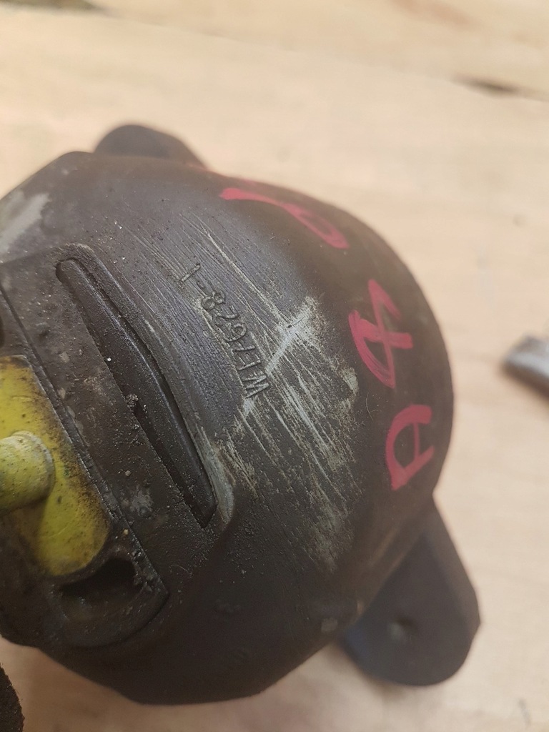 фото №7, Подушка кронштейн двигателя audi a8 d3 4.0 tdi