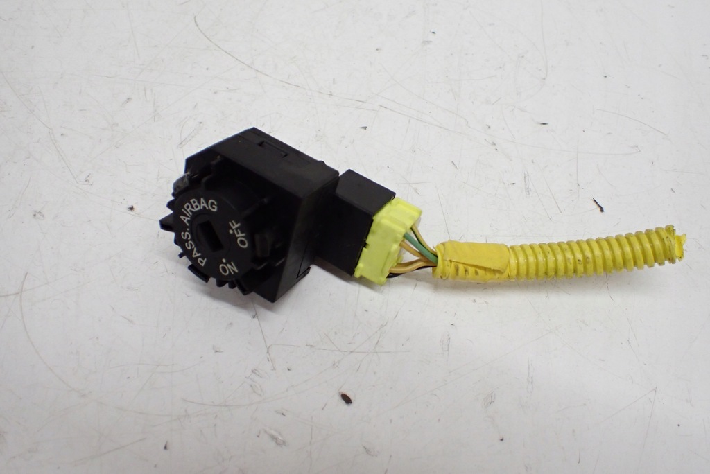 фото №1, Вимикач подушка безпеки smart forfour 454 a4548204010