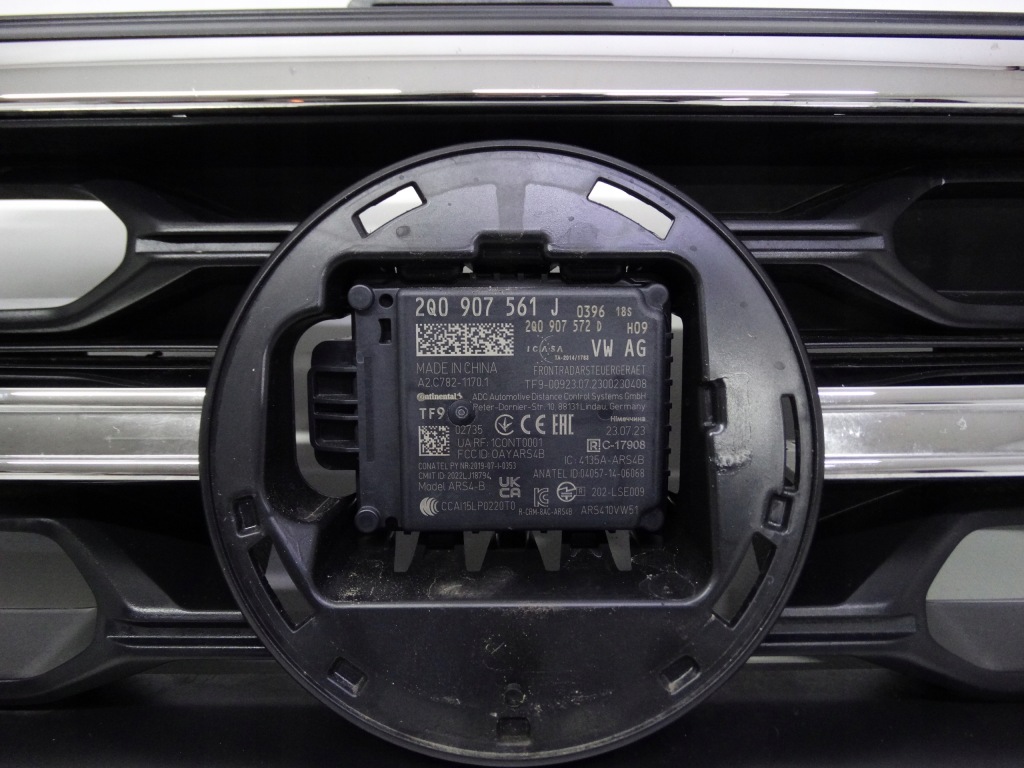 фото №14, Vw t-roc lift 21- бампер передній + решітка радіатора + радар оригінальний 2ga807217q