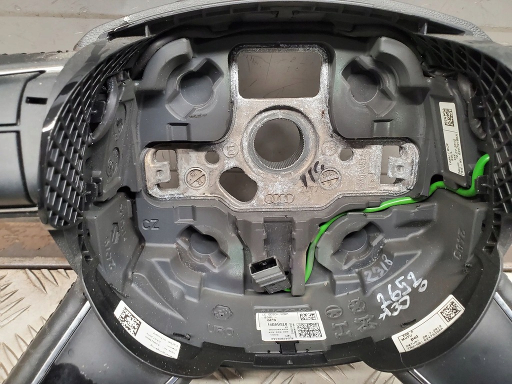 фото №8, Audi a4 s4 b8 8k 2013 с передний воздуховод