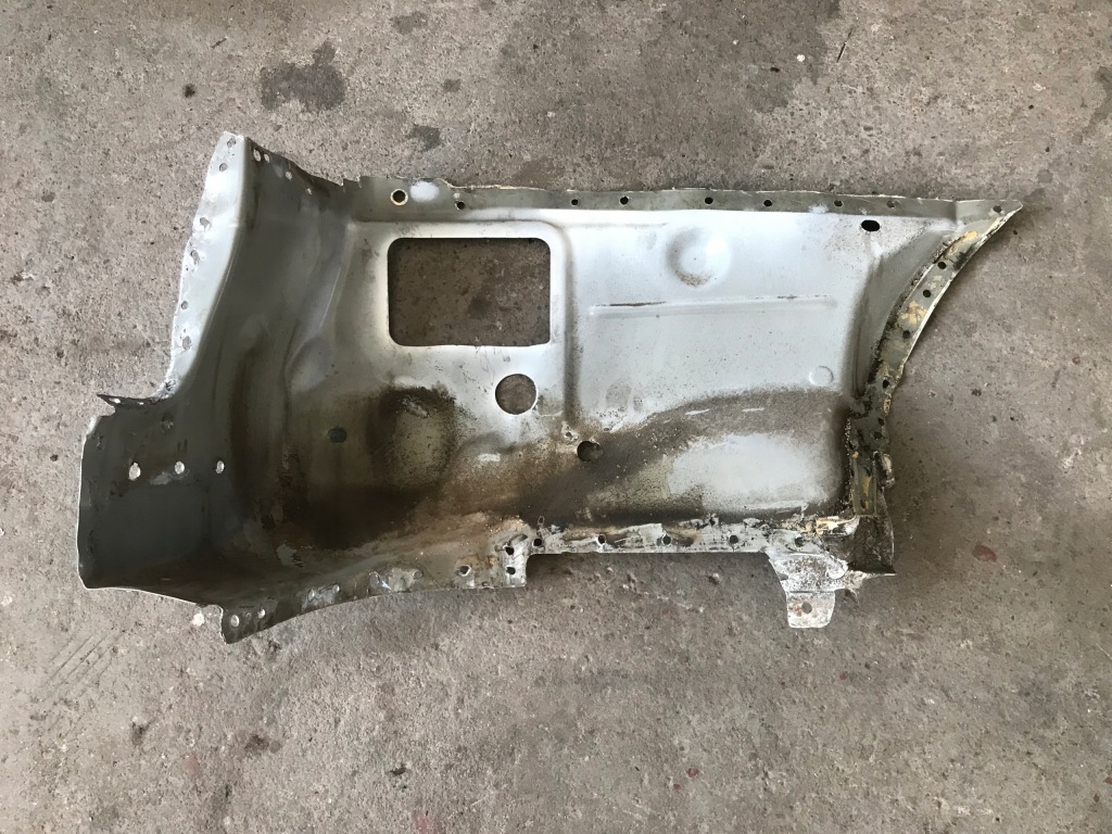 фото №8, Уголок поперечина левый задняя панель фары mercedes vito w447 14- 2014- long