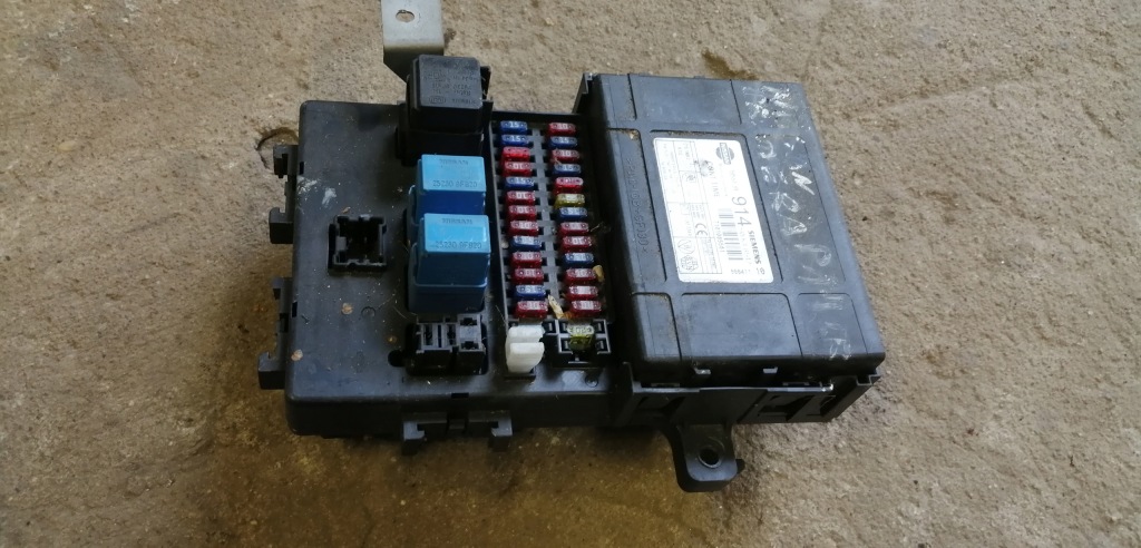 фото №1, Nissan primera p11 корпус предохранителей 285519f914
