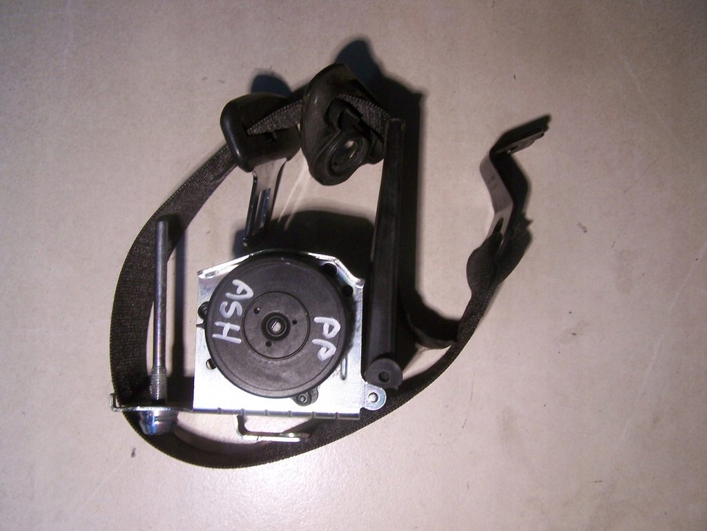 Купить Opel astra h iii - pas правый передний bezp