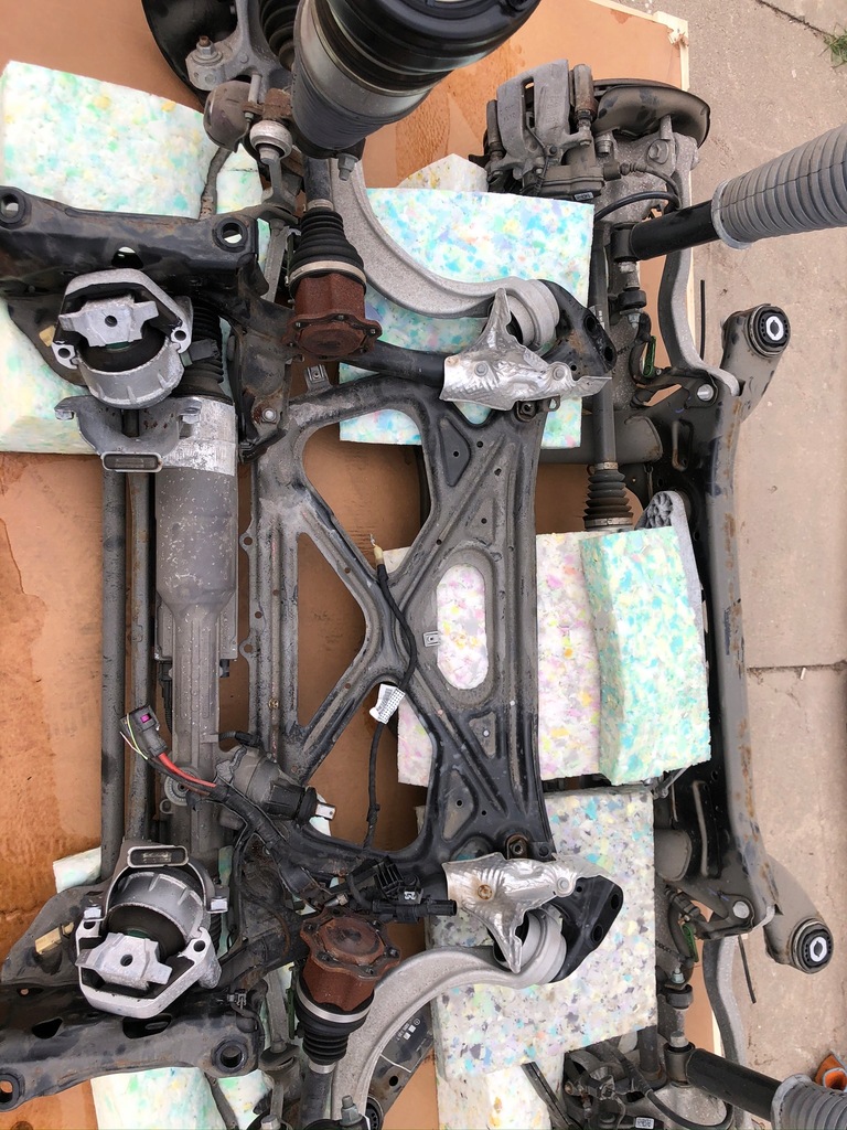 фото №10, Audi a8 d4 lift 3,0 tfsi подвеска передние 56km