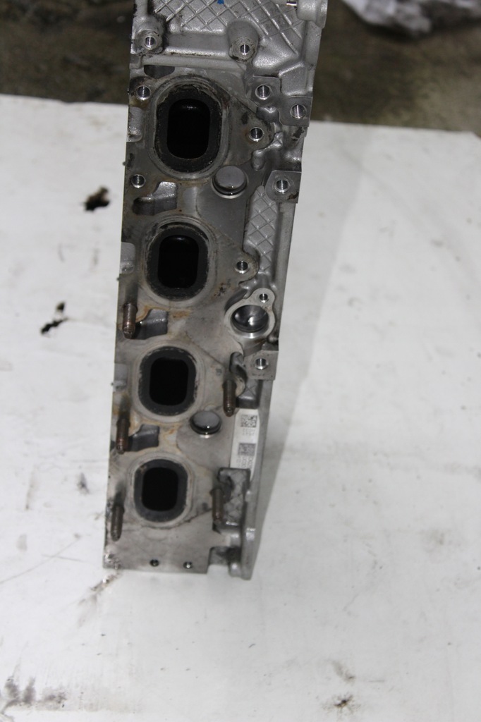 фото №9, Головка mercedes om654 r654016