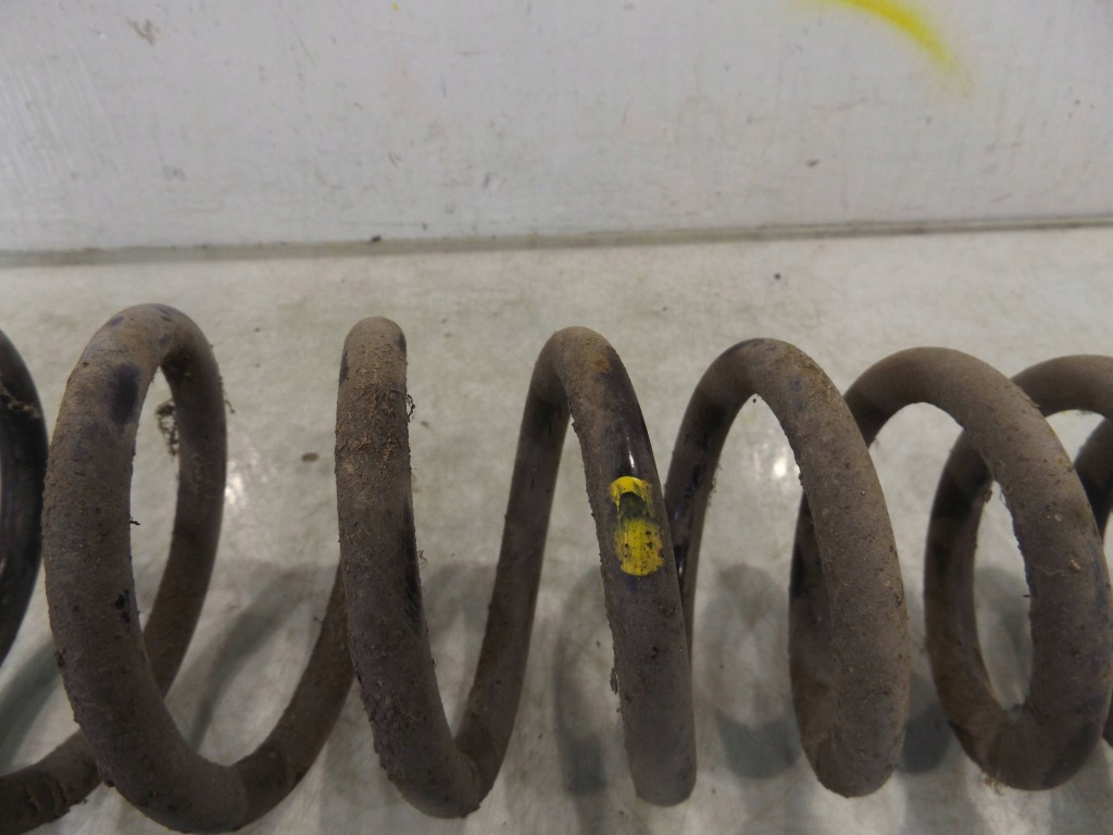 Alfa 147 1,9jtd пружина перед Доставка