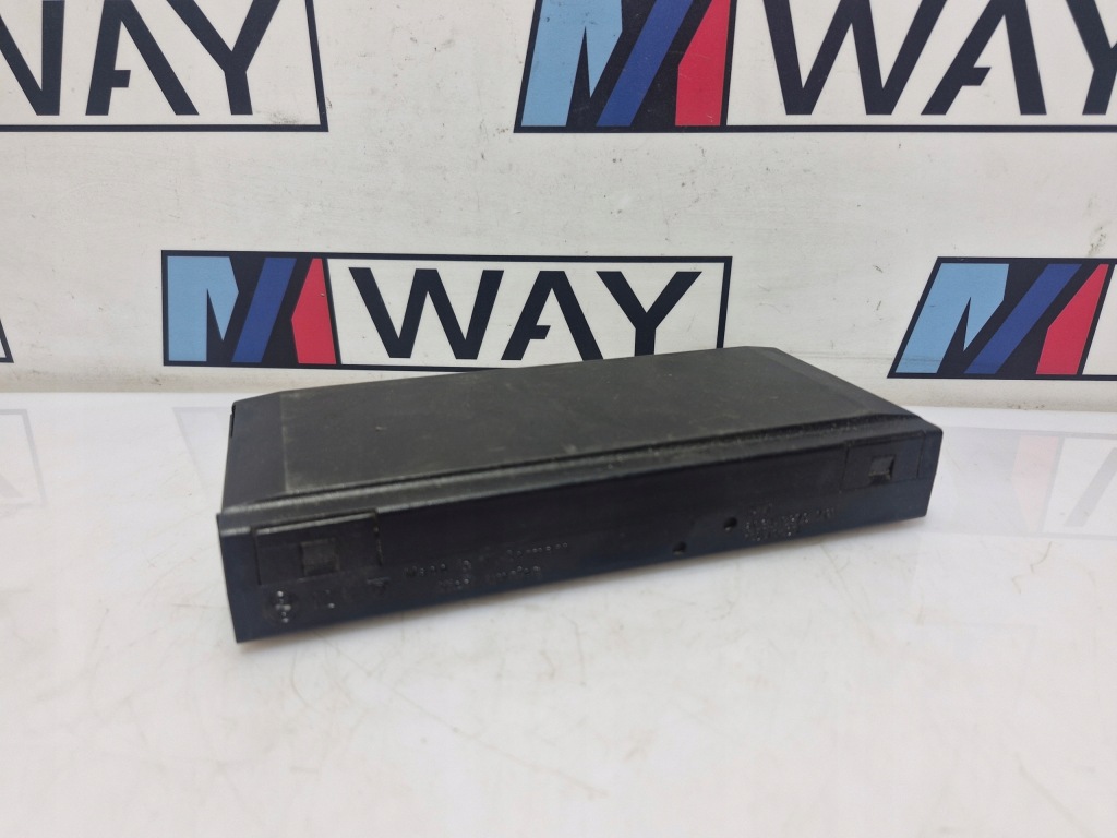 фото №1, Bmw e32 e34 модуль блок управления комфорта 1379741