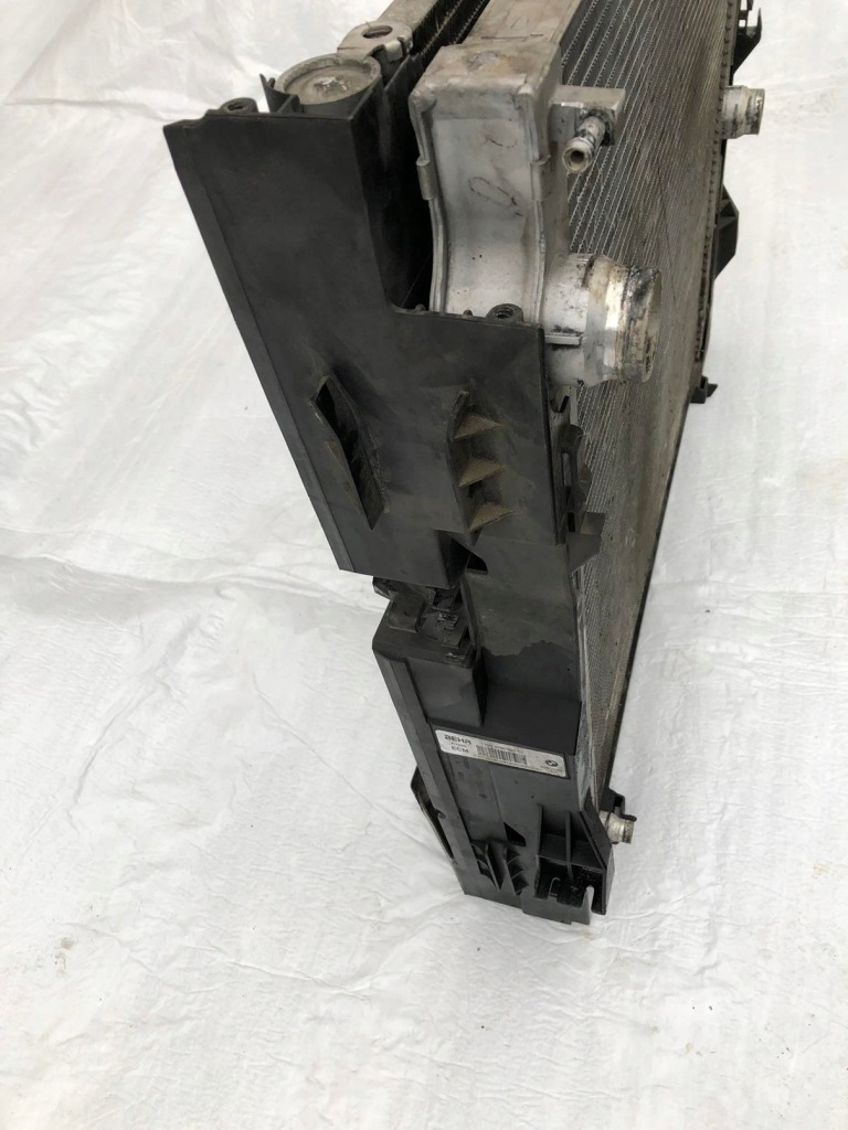 Bmw x5 e70 3.0i 4.8i бензин радиатор воды кондиционер рама малый пробег в Украине