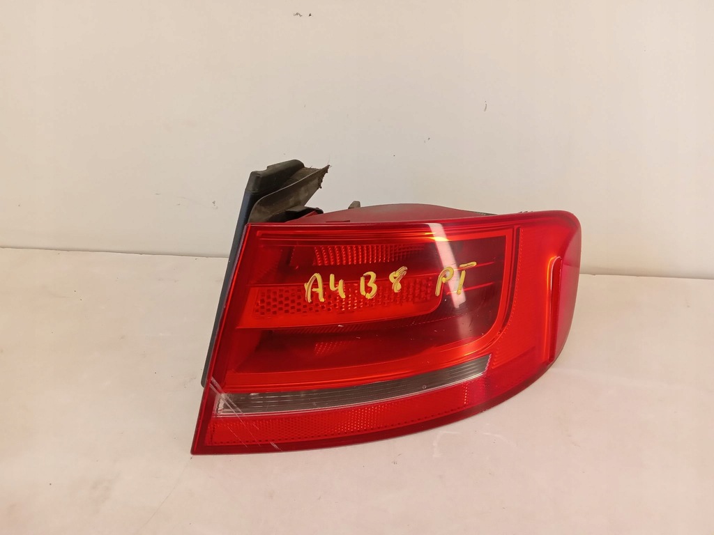 фото №1, Лампа правая задняя задняя audi a4 b8 08-13