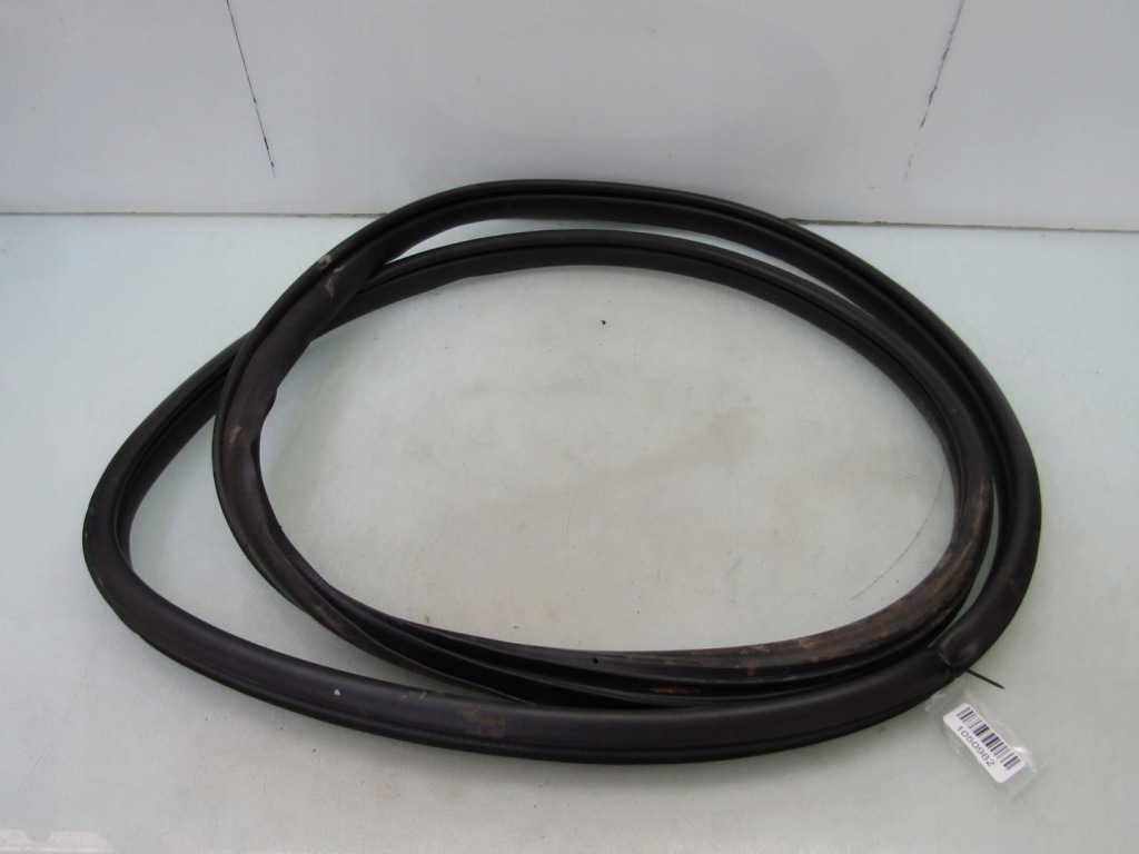 фото №1, Mazda 3 bp iv 19r прокладка дверь левая передняя левый перед левых передних