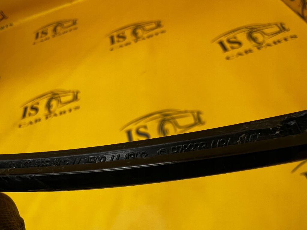 Молдинг нижня бампера перед лівий ліва mercedes c-klasa w206 amg Оригінал