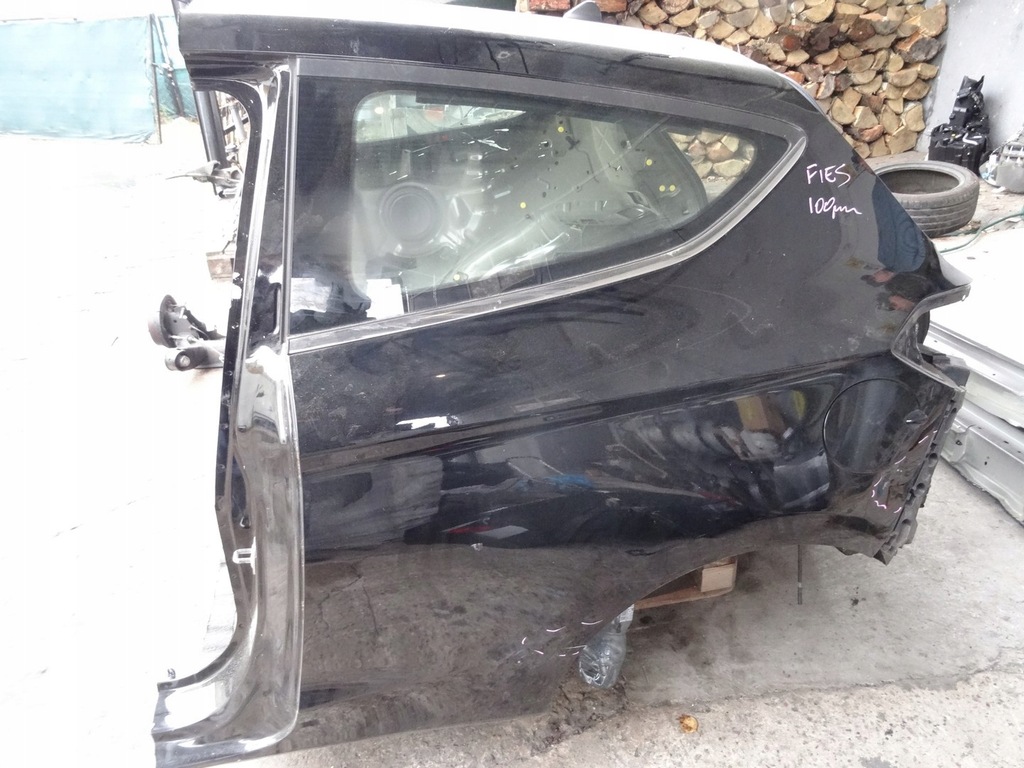 фото №1, Ford fiesta mk8 крыло левый задняя 3d