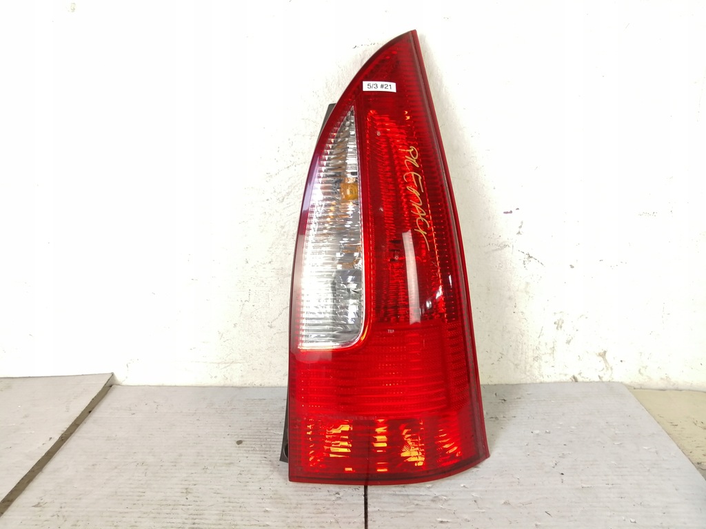 фото №1, Mazda premacy i 99- лампа задня права