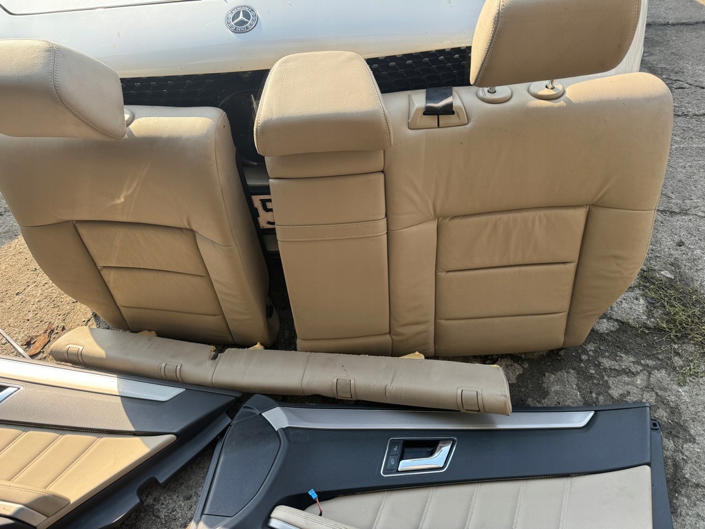 фото №5, Mercedes w212 kombi сидіння заднє сидіння обшивки шкіра