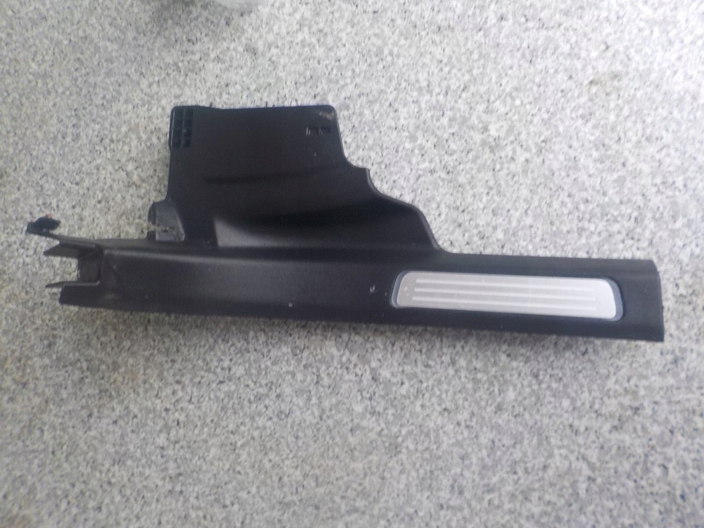 фото №1, Молдинг накладка порог правый задняя volvo v90 ii