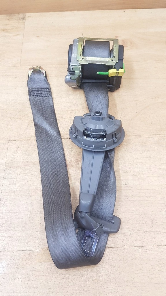 фото №1, Pas безпеки задня правий audi a8 d2