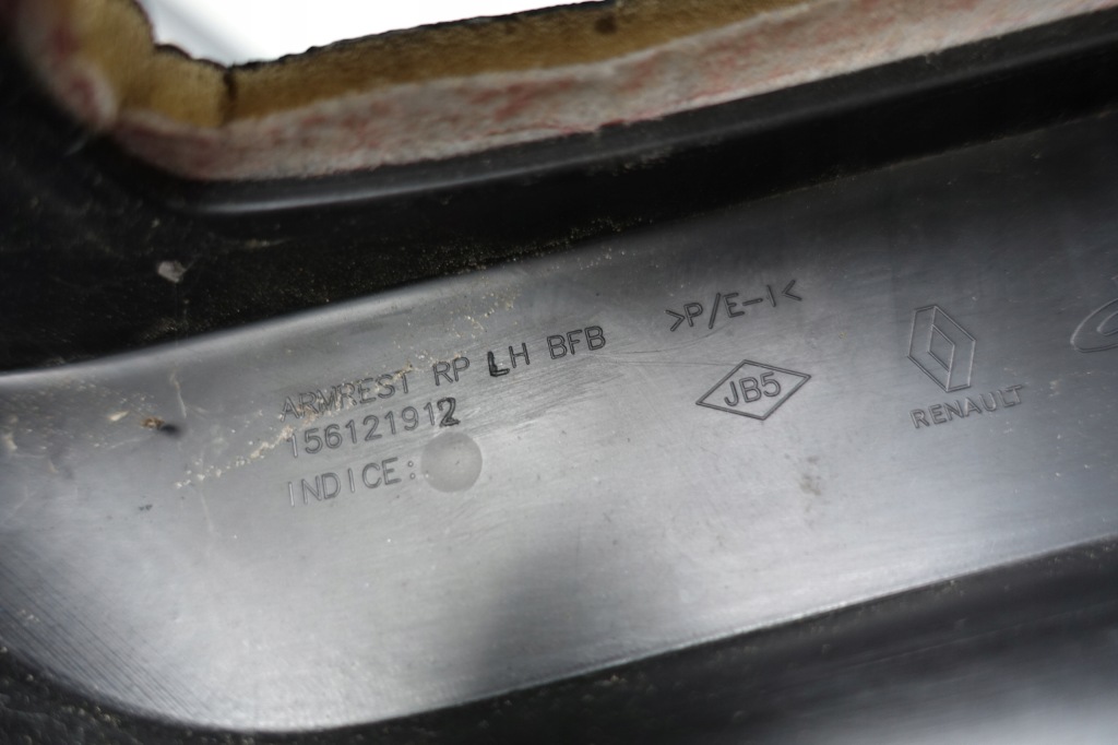 фото №4, Renault megane iv обшивка дверь левый задняя задний