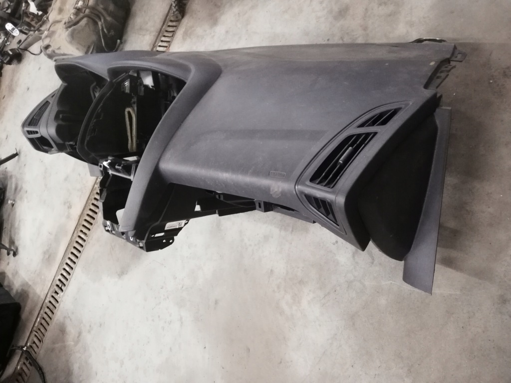 фото №7, Focus mk3 iii консоль панель приладів приладова lift 2016