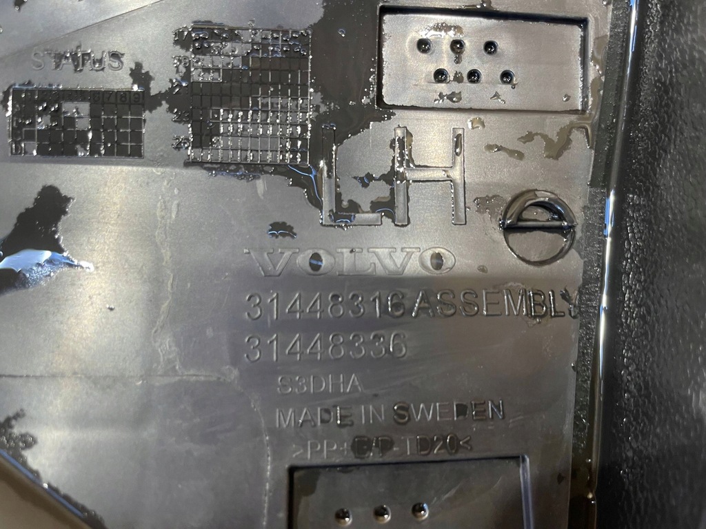 фото №11, Volvo xc40 xc-40 17- молдинг нижня накладка na двері ліва перед передня