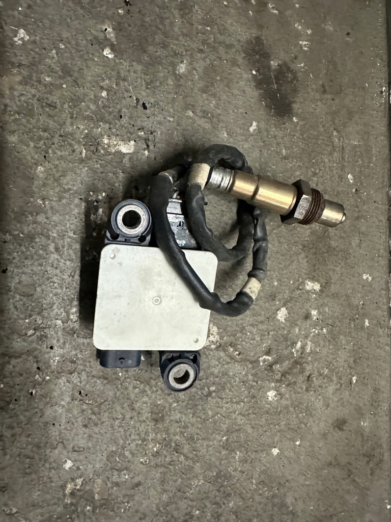 фото №1, Датчик лямбда-зонд nox audi a6 a7 c8 4k0906261c