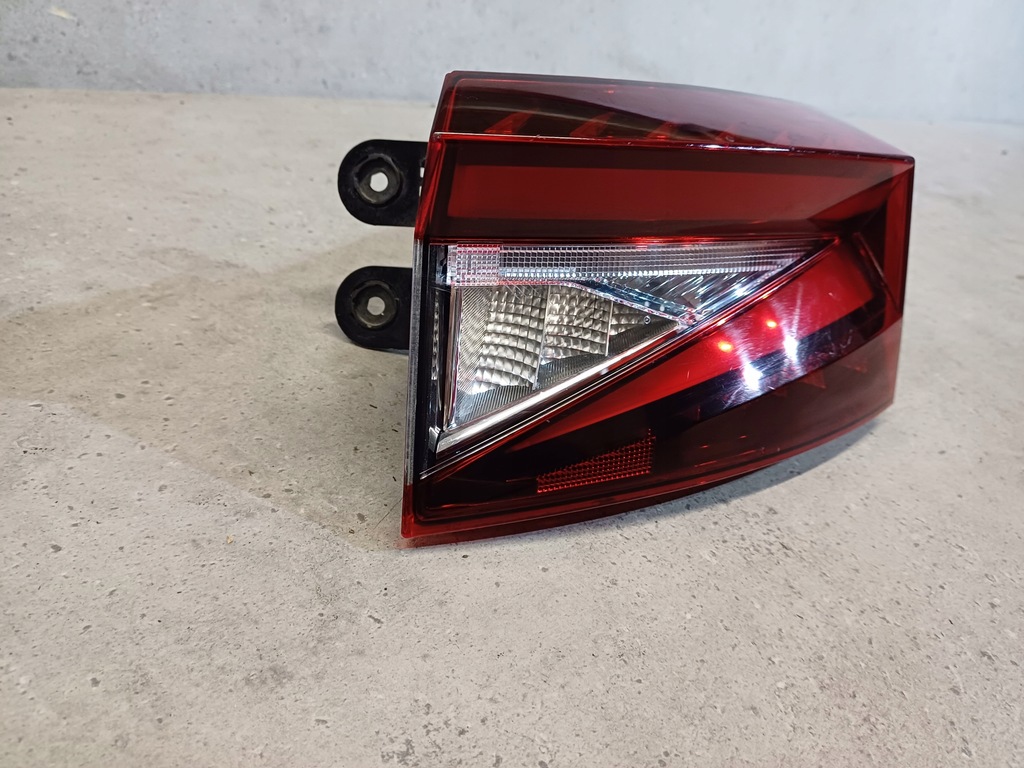 фото №6, Skoda enyaq iv nr. 5la945208a лампа правый задняя задняя