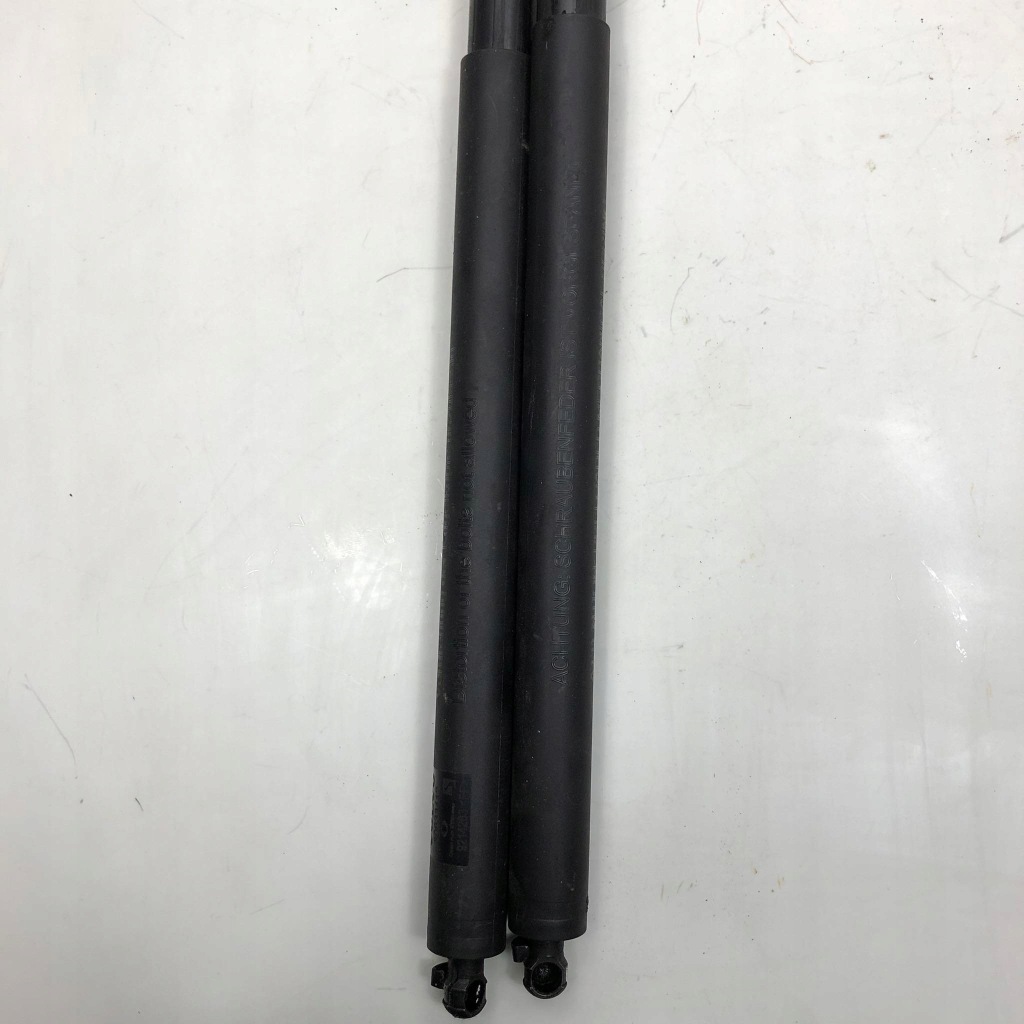 фото №4, Амортизаторы амортизаторы крышки багажника c70 ii