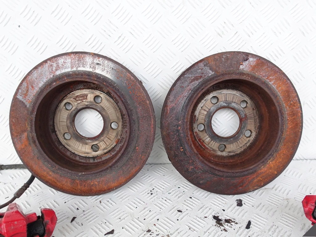 фото №9, Jeep grand cherokee wk2 суппорт+ диск задняя l lub p