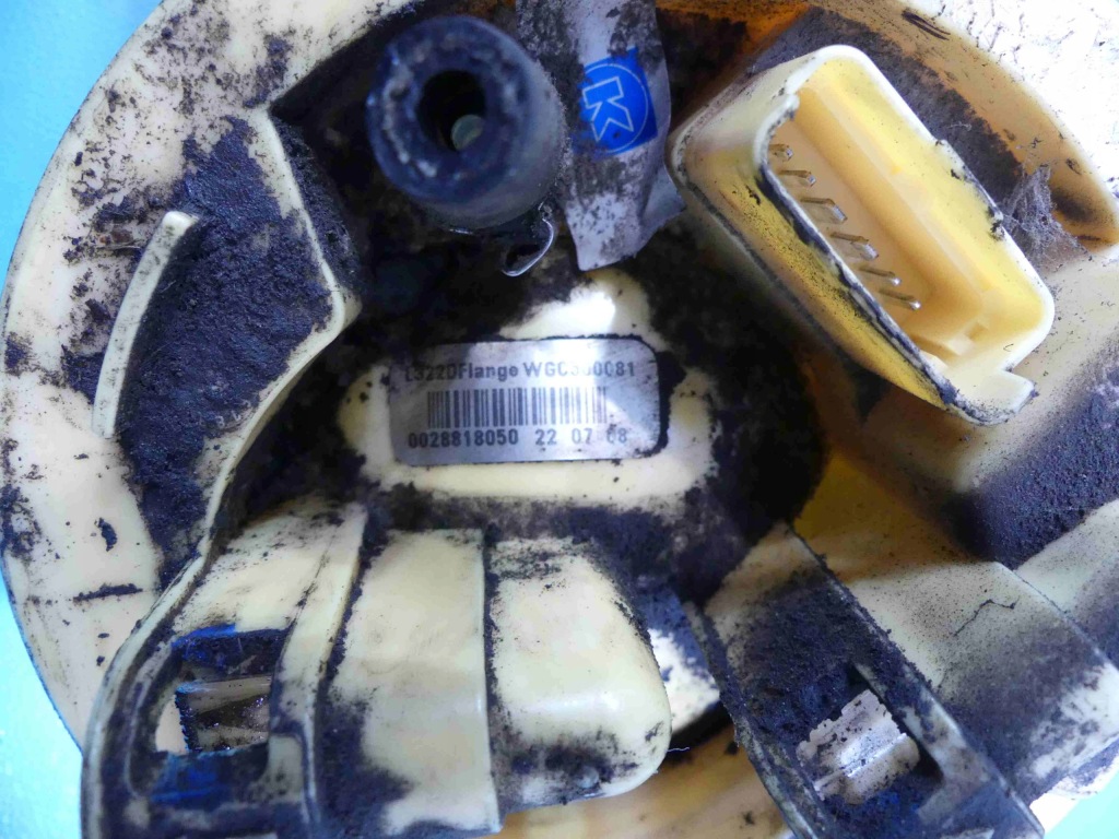 Купити Помпа насос паливної  range rover 3 l322 3.6 td v8