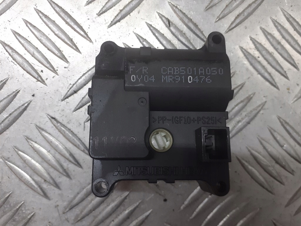 фото №1, Моторчик отопителя mitsubishi space star mr9104476