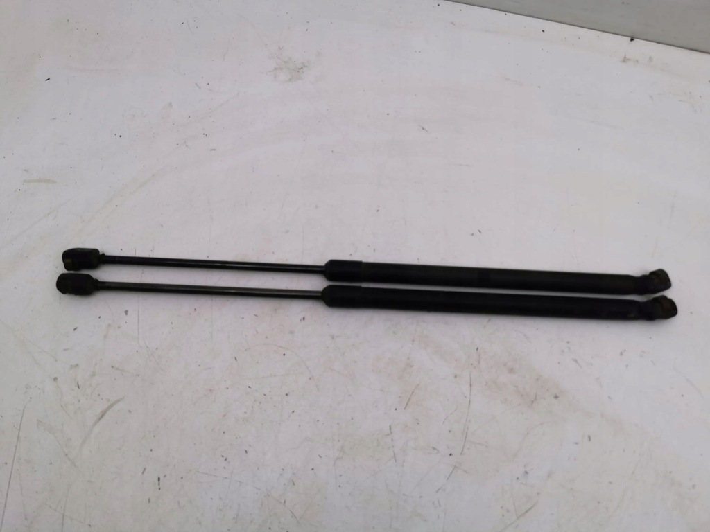 фото №6, Audi a2 2001 привід кришки багажника 8z0827552c