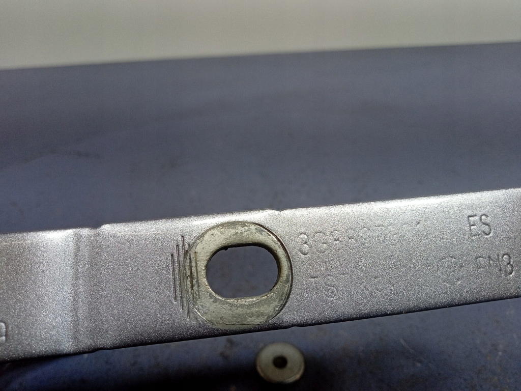 фото №6, Vw arteon петли задний крышки комплект 3g8827301 lb7s